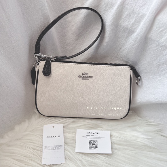 NWT Coach Nolita 19 Pebble Leather Large Wristlet Pochette Bag Chalk Black CP490 - Picture 4 of 9